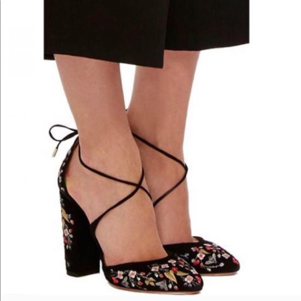 Matisse embroidered heels size 6